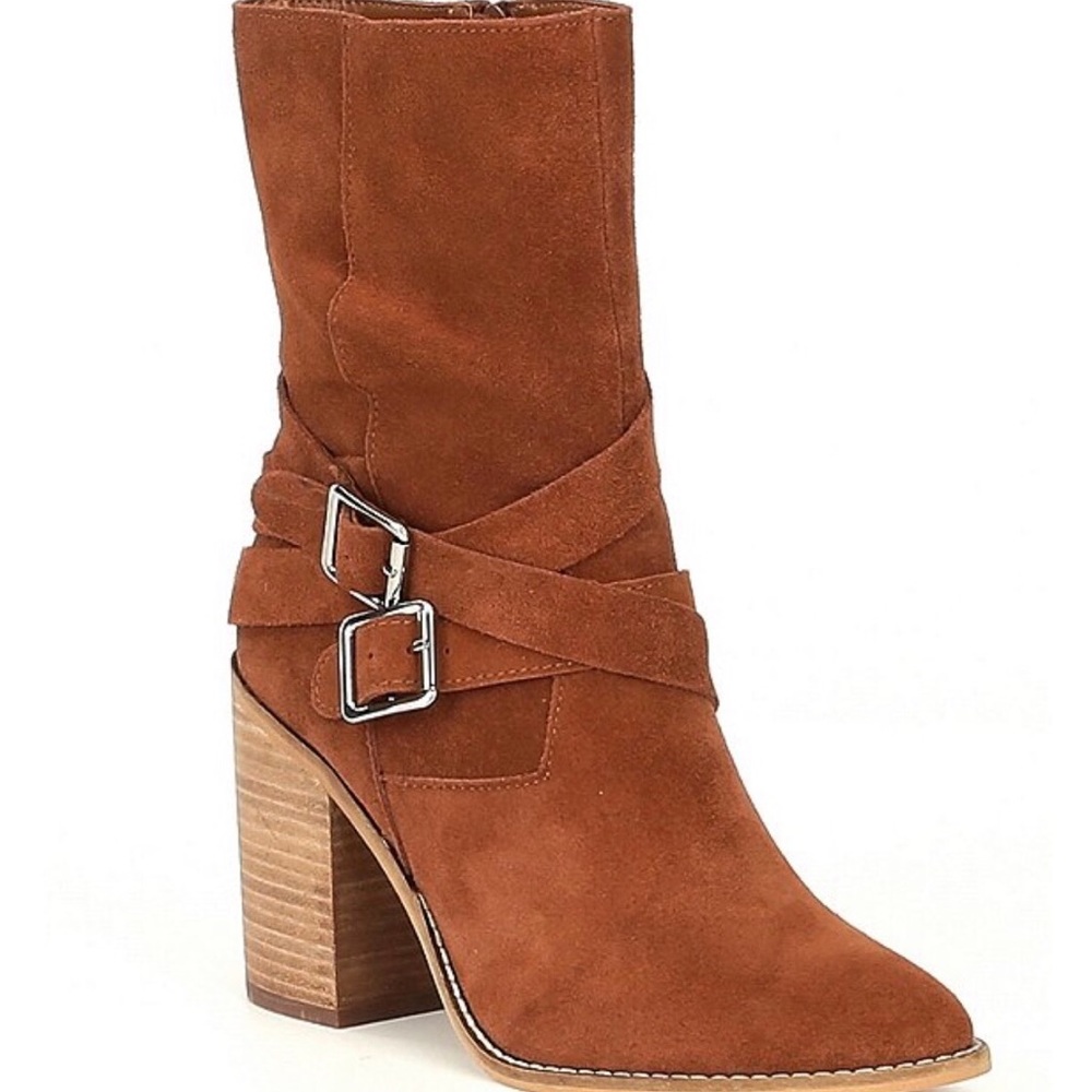 Chelsea & Violet size 8 suede and buckled boots